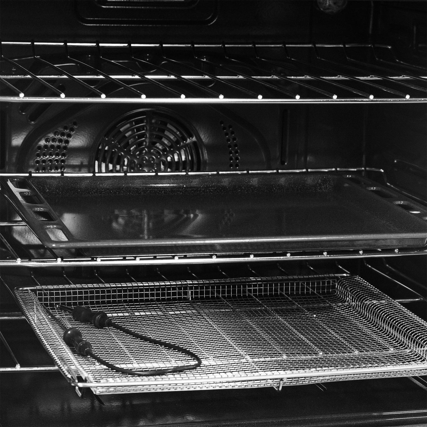 Danby DIRC300BSS Danby 30 Slide In Induction Range With Led Touch Control In Black Stainless Steel