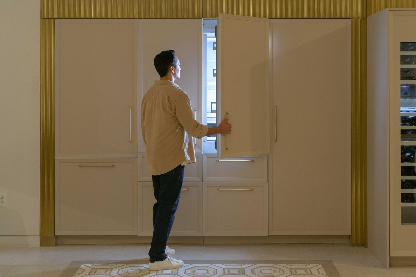 Thermador T48IT102NP Freedom®, Built-In French Door Bottom Freezer, Panel Ready