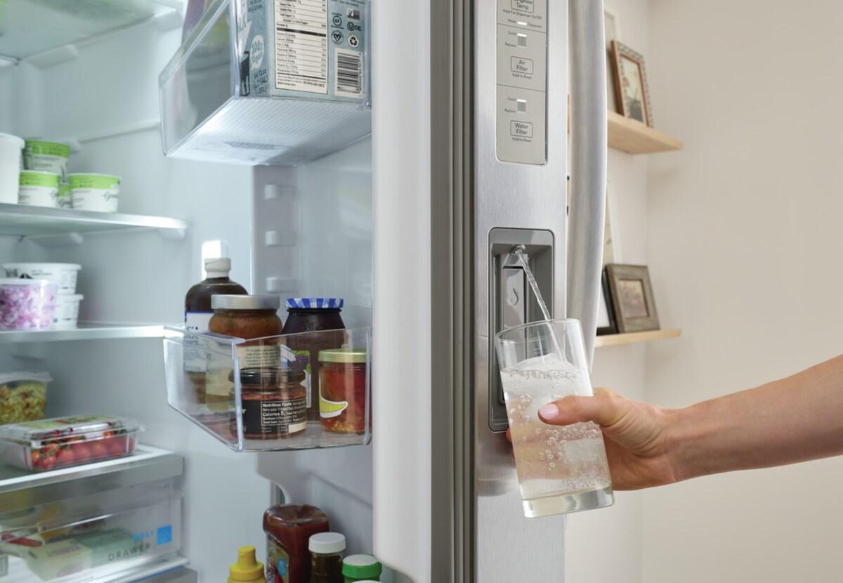 Frigidaire GRSN2620AF Frigidaire Gallery 26 Cu. Ft. 36" Standard Depth Side By Side Refrigerator