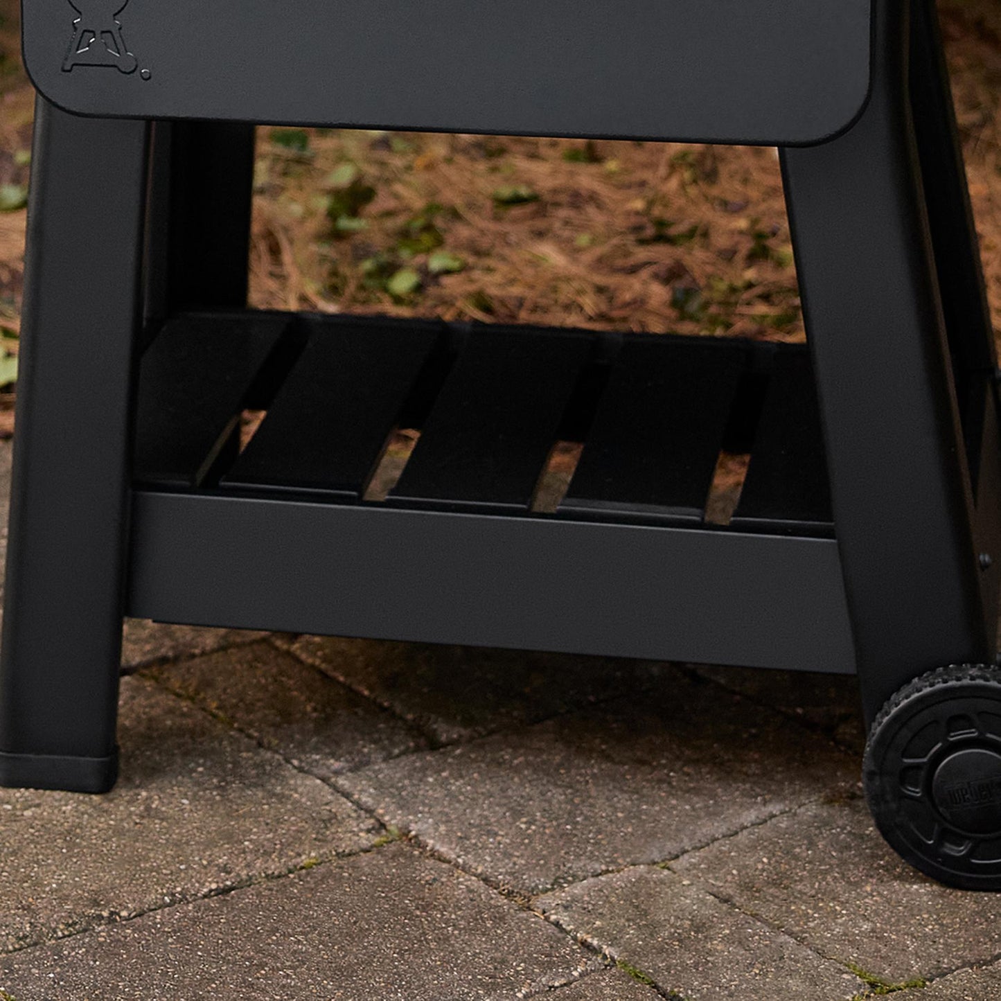 Weber 3400666 Bottom Shelf - Weber Smoque™