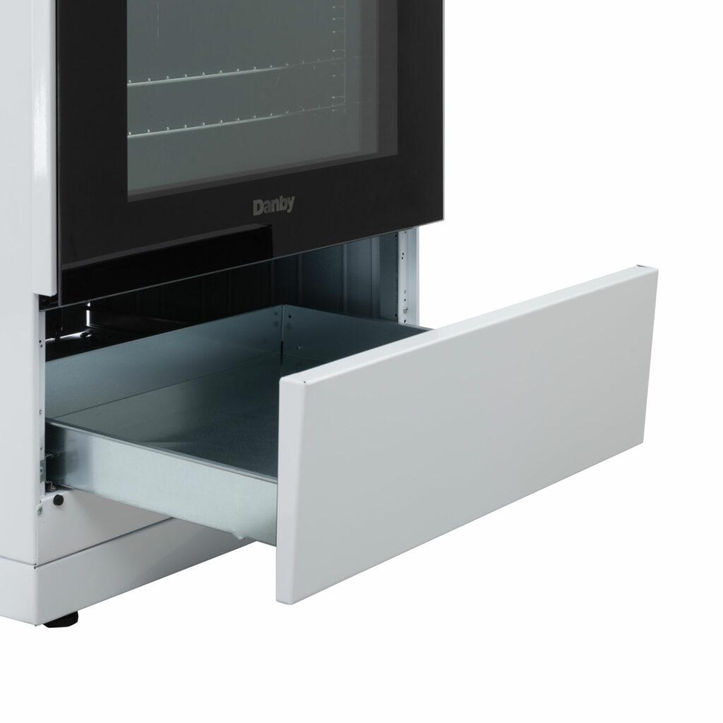 Danby DER24V1W Danby 24" Wide Electric Range In White