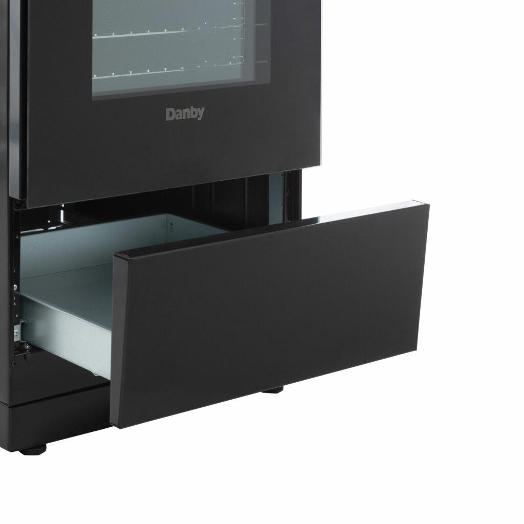 Danby DER20V1B Danby 20 Wide Electric Range In Black ()