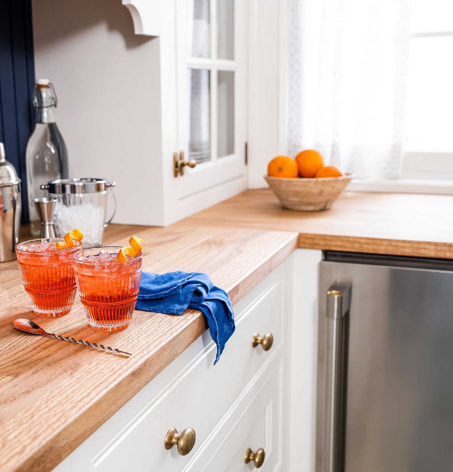 Cafe UCC15NPRII Ice Maker 15-Inch Panel-Ready - Clear Ice