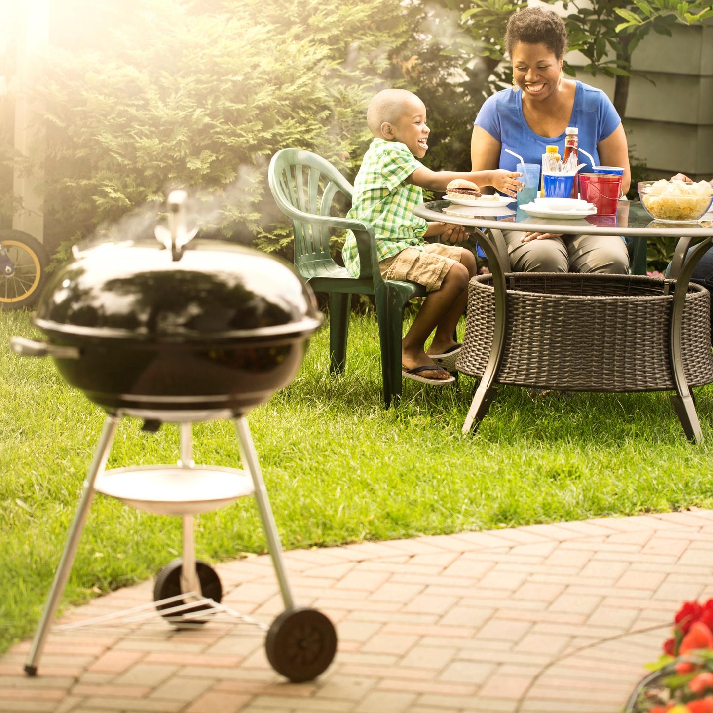 Weber 1321001 Jumbo Joe Premium Charcoal Grill 22" - Black