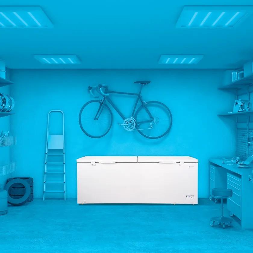 Element Appliance ECF21MDCW Element 21.0 Cu. Ft. Two Door Chest Freezer - White (Ecf21Mdcw)