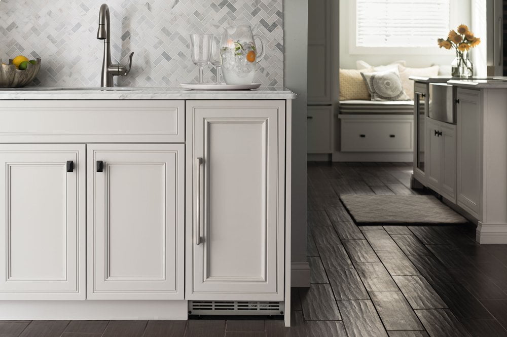 Sub-Zero UC15I 15" Ice Maker - Panel Ready