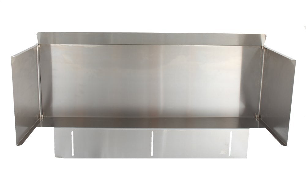 Blaze Grills BLZWG25 3 Burner Traditional Grill Wind Guard