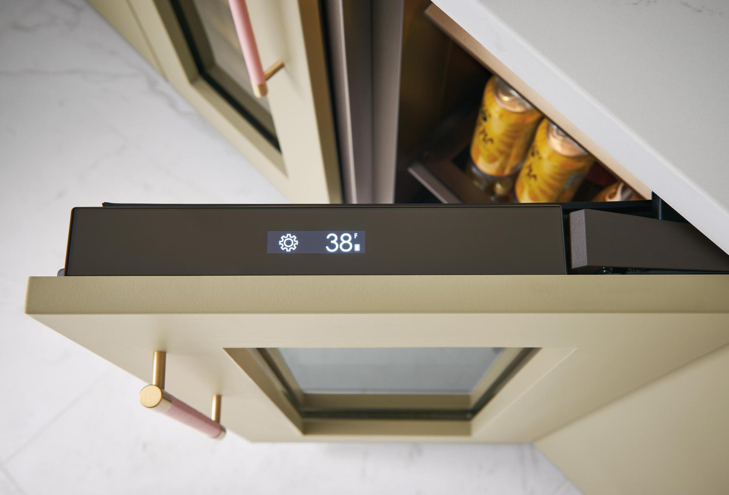 Sub-Zero DEU1550BR 15" Designer Undercounter Beverage Center With Solid Door - Panel Ready