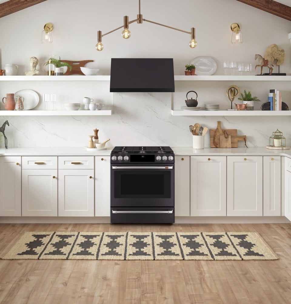 Cafe CGS700P3MD1 Café 30" Smart Slide-In, Front-Control, Gas Range With Convection Oven