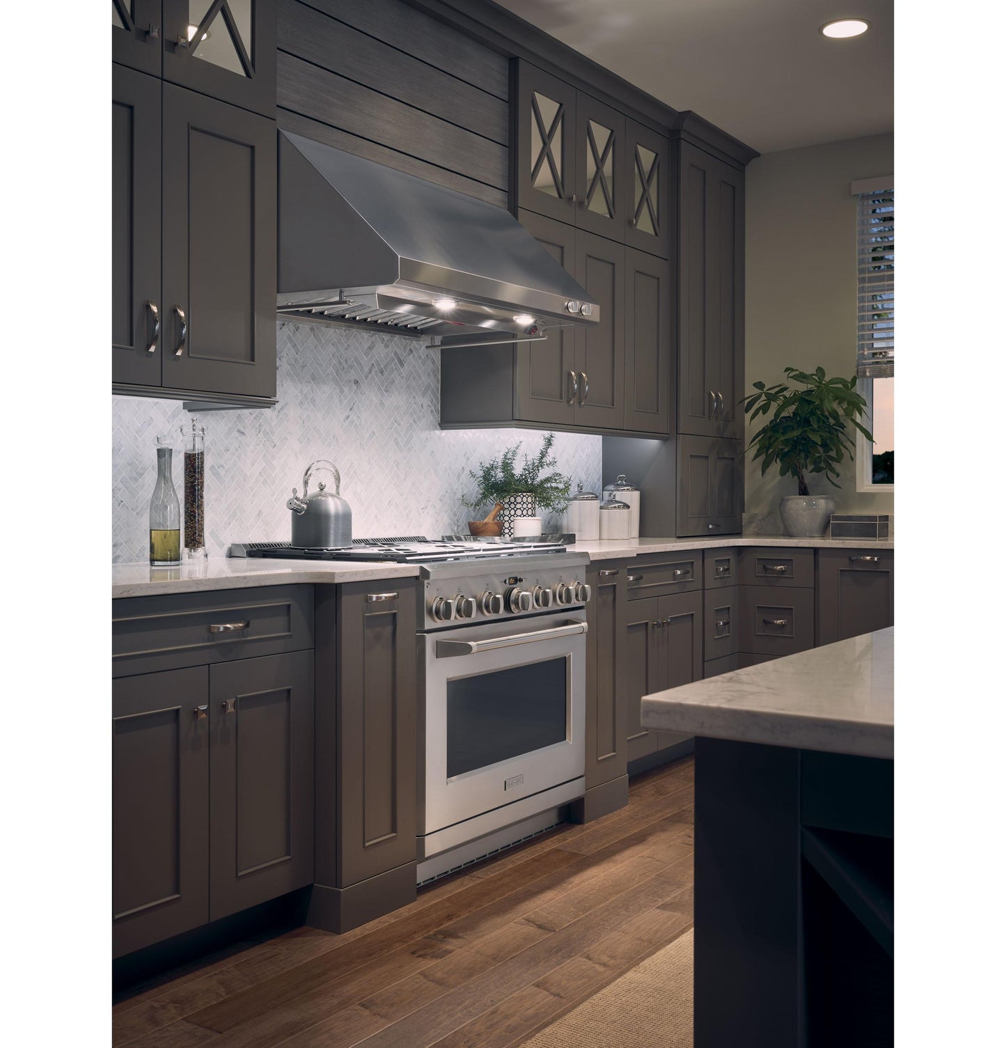 Monogram ZV36SSJSS Monogram 36" Stainless Steel Professional Hood