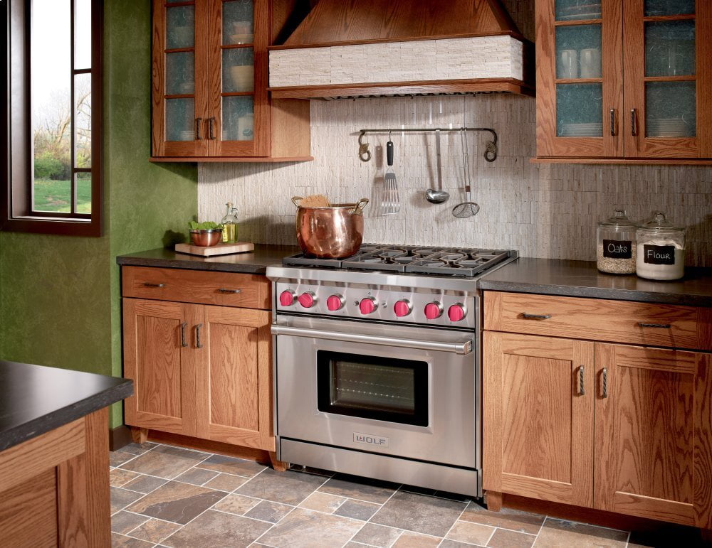 Wolf GR366 36" Gas Range - 6 Burners