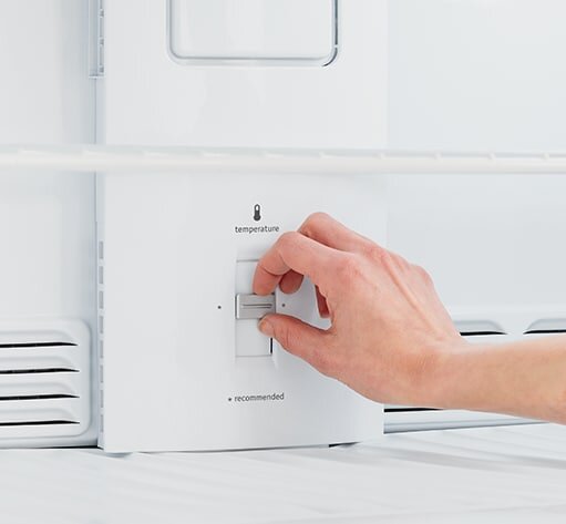 Frigidaire FFTR1814TB Frigidaire 18 Cu. Ft. Top Freezer Refrigerator