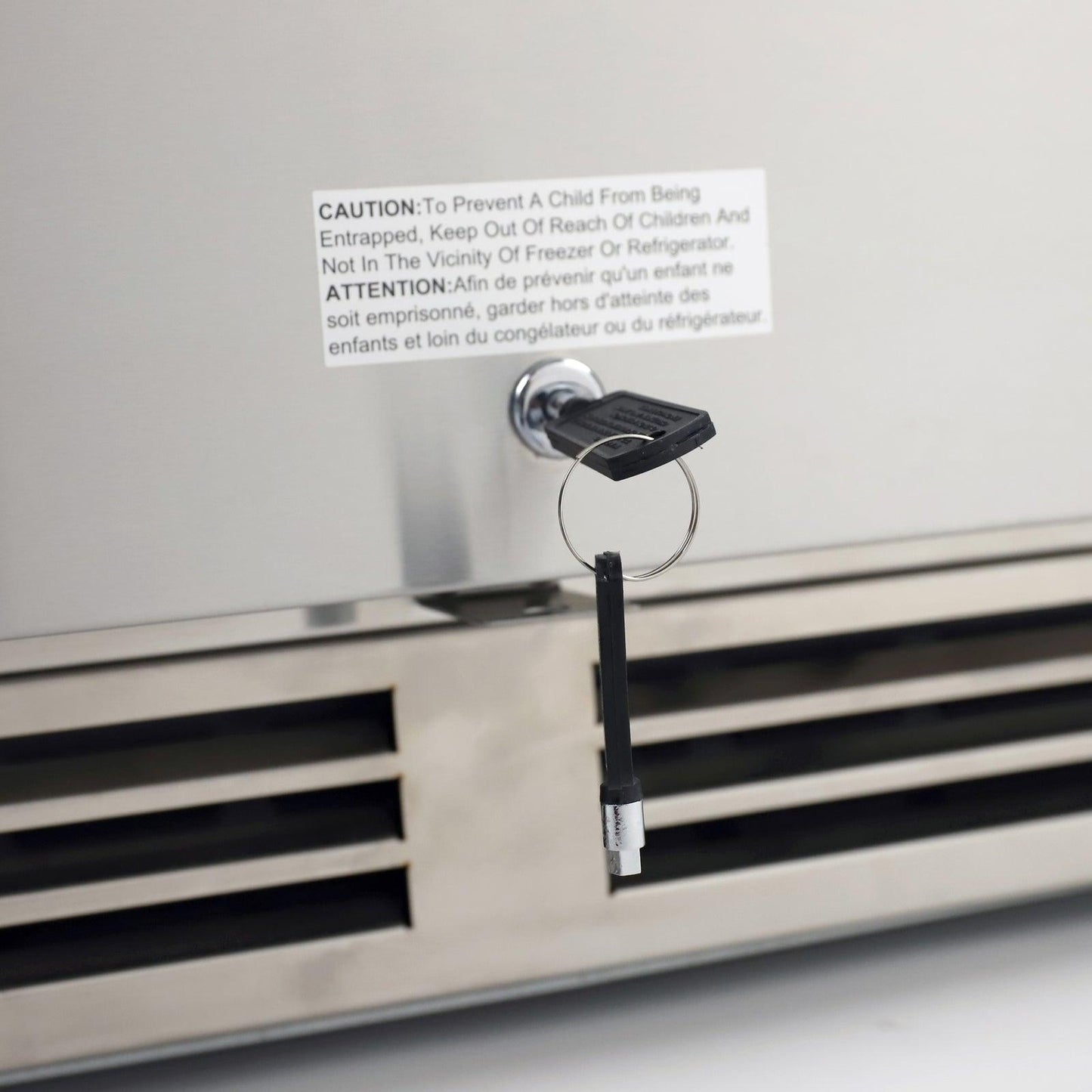 Avanti OR543U3S 5.4 Cu. Ft. Elite Series Outdoor Refrigerator Solid Door