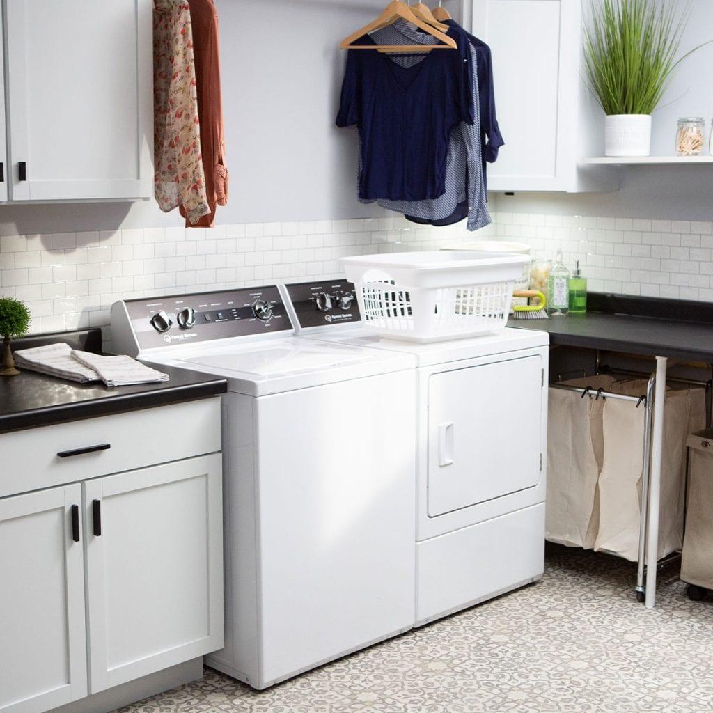 Speed Queen DR5004WG Dr5 Sanitizing Gas Dryer With Steam Over-Dry Protection Technology Energy Star® Certified 5-Year Warranty