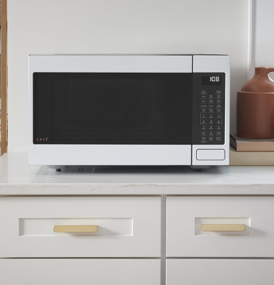 Cafe CEB515P4NWM Café 1.5 Cu. Ft. Smart Countertop Convection/Microwave Oven