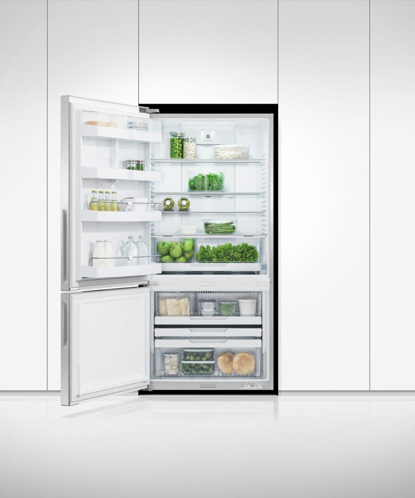 Fisher & Paykel RF170BLPX6N Freestanding Refrigerator Freezer, 32", 17.5 Cu Ft
