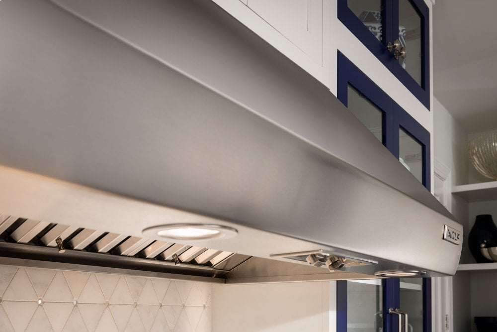 Wolf PW603318O 60" Outdoor Pro Wall Hood