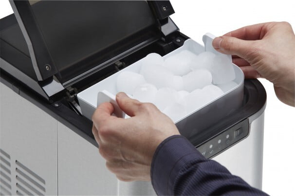 Danby DIM2500SSDB Danby 2 Lb Ice Maker