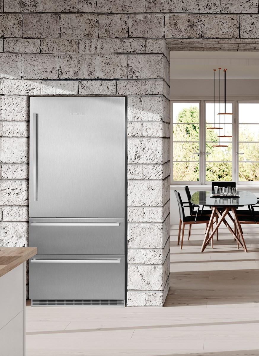 Liebherr CS2090 Fridge-Freezer With Nofrost
