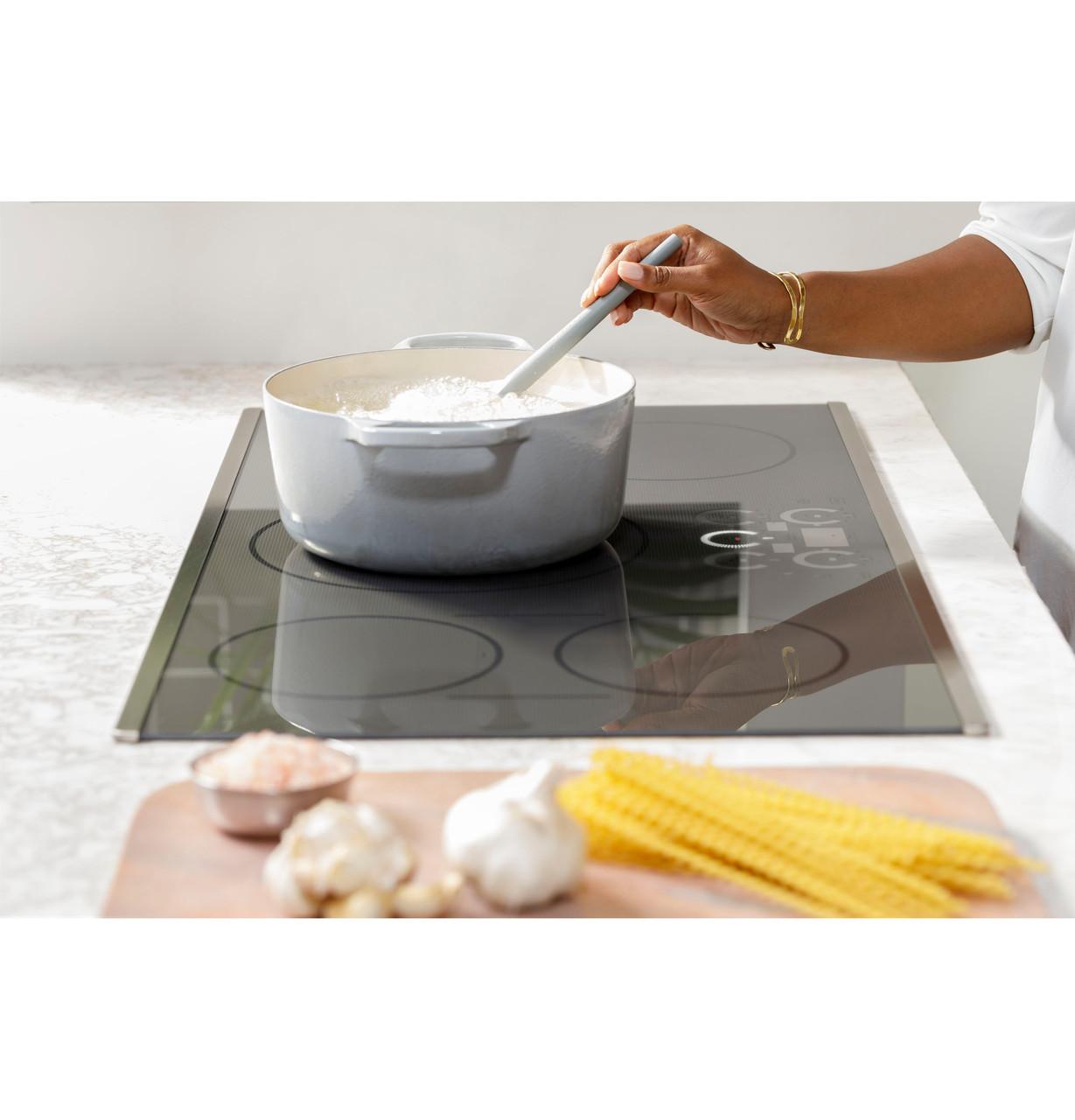 Cafe CHP90301TBB Café™ Series 30" Built-In Touch Control Induction Cooktop