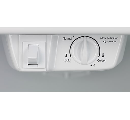 Frigidaire FFTR2021TW Frigidaire 20.4 Cu. Ft. Top Freezer Refrigerator