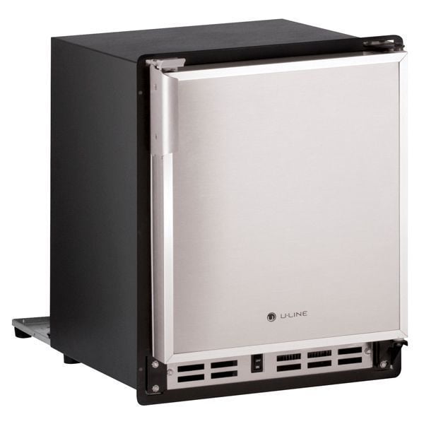 U-Line ULNSP18FCS03A 14" Crescent Ice Maker With Stainless Solid Finish (115 V/60 Hz Volts /60 Hz Hz)