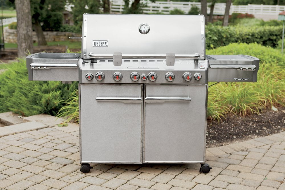 Weber 7470001 Summit® S-670&#8482; Natural Gas Grill - Stainless Steel