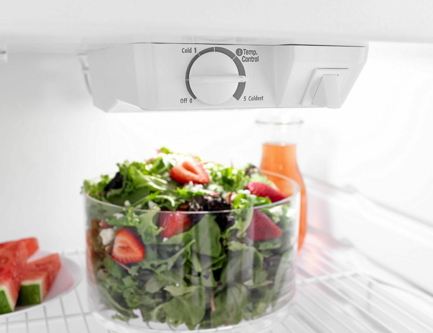 Amana ART104TFDW 28-Inch Top-Freezer Refrigerator With Dairy Bin - White