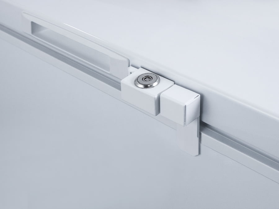 Summit VT125IB Laboratory Chest Freezer Capable Of -30 C (-22 F) Operation With Dual Blue Ice Banks