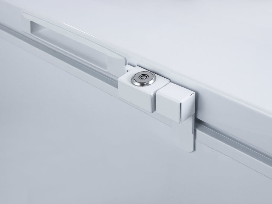 Summit EQFF152 Commercially Listed 17 Cu.Ft. Frost-Free Chest Freezer In White With Digital Thermostat For General Purpose Storage; Replaces Scff150