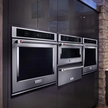 Differences Between a Microwave and a Speed Oven