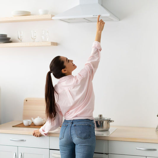 What To Know Before Choosing a Kitchen Range Hood