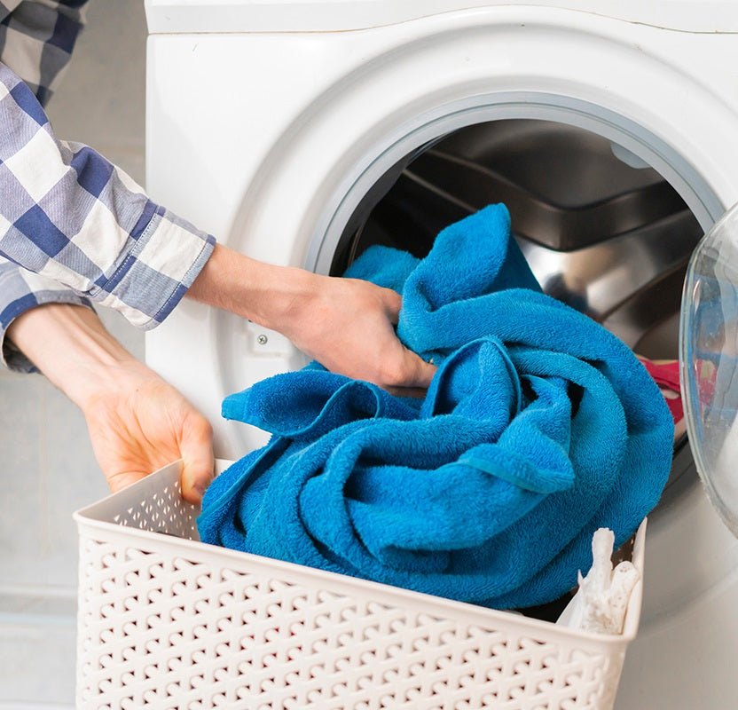 Myths and False Beliefs About Washing Laundry