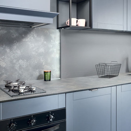 The Pros and Cons of Having a Built-In Dishwasher