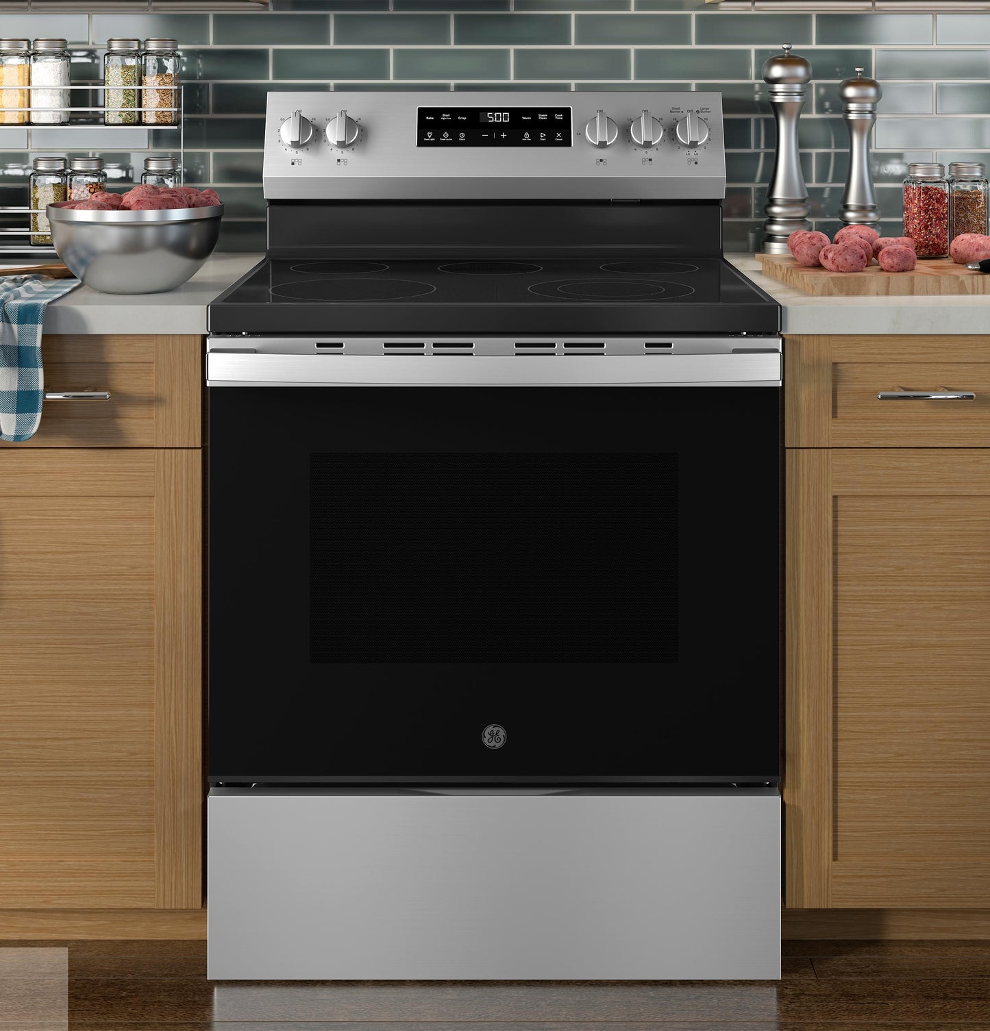 Ge Appliances GRF500SVSS Ge® Energy Star® 30" Free-Standing Electric Range With Crisp Mode