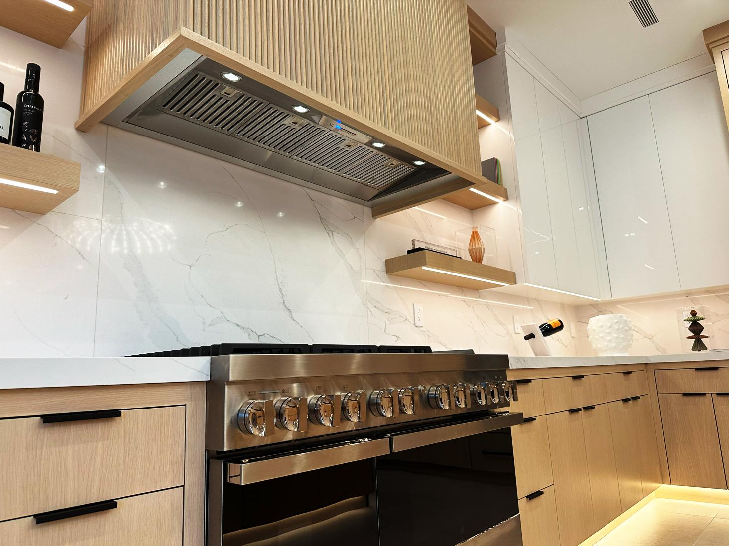 Xo Appliance XOIL3619KSE Hood Inserts | Town Appliance