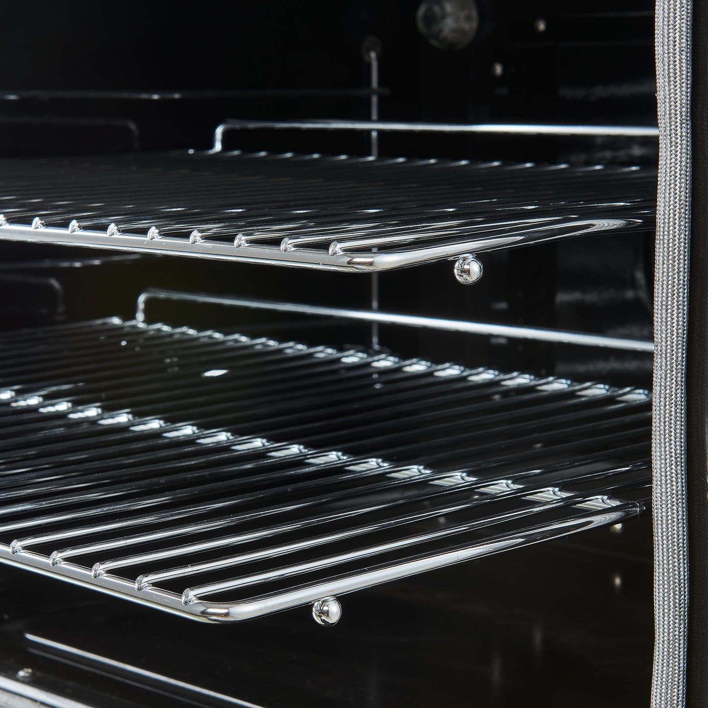 Forno FFSEL601130BLK Forno Paolo 30-Inch Freestanding Electric Range, Black, 4.38 Cu.Ft, True Convection Oven, Energy Efficient