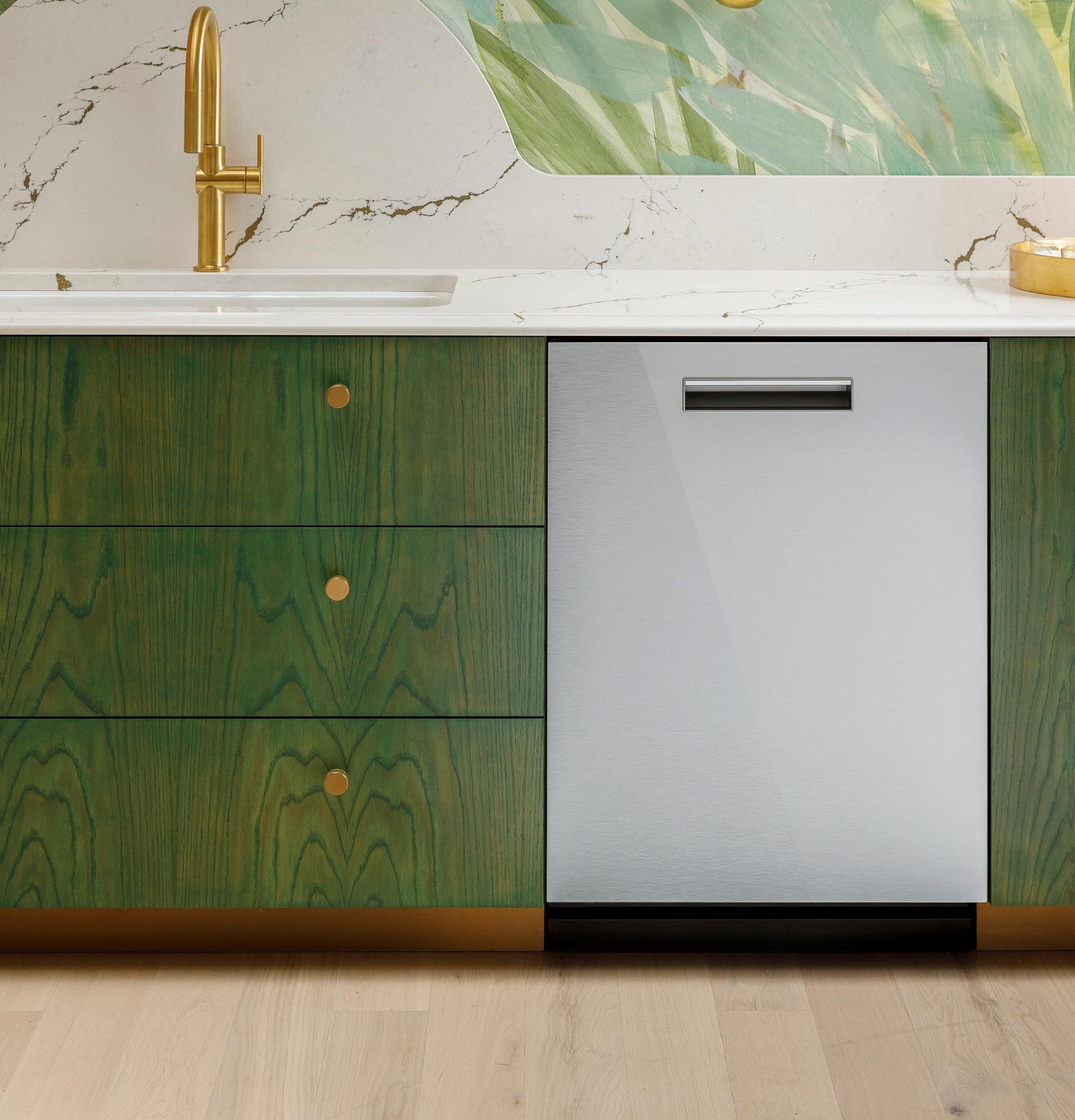 Cafe CDP888M5VS5 Café&#8482; Customfit Energy Star Stainless Interior Smart Dishwasher With Ultra Wash Top Rack And Dual Convection Ultra Dry, Led Lights, 39 Dba In Platinum Glass