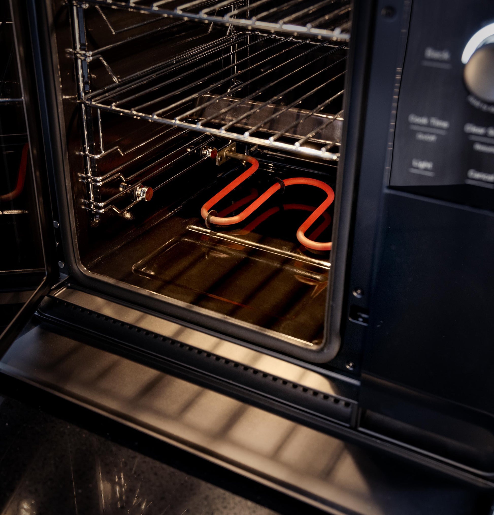 Ge Appliances P9SBAAS6VBB Ge Profile™ Smart Indoor Smoker