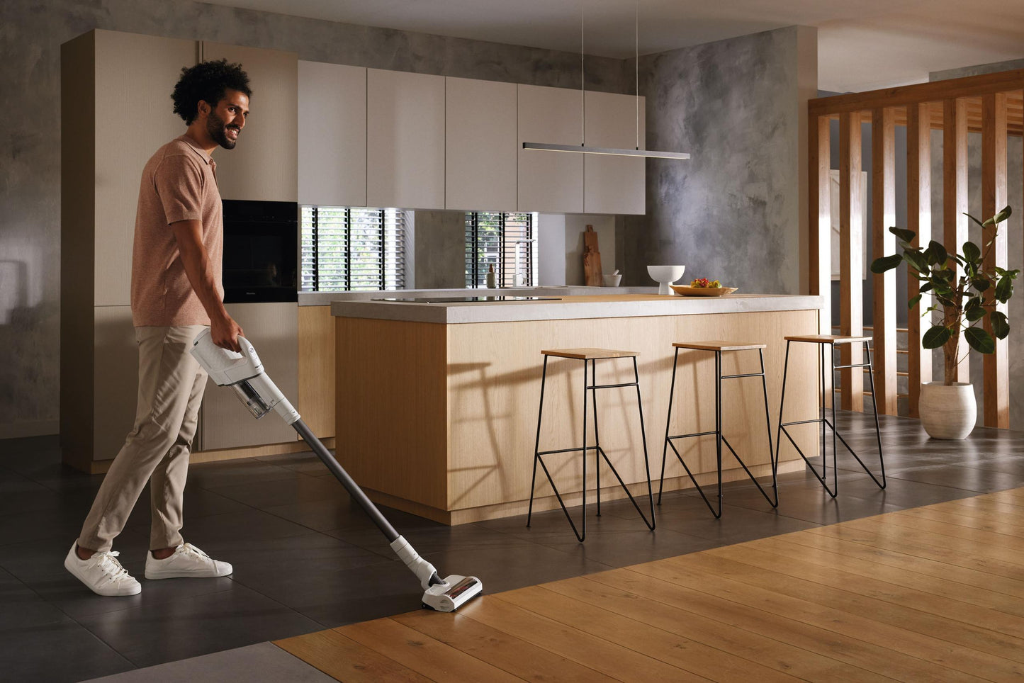 Miele DUOFLEXHX1EXTRABW Duoflex Hx1 Extra Brilliant White - Cordless Stick Vacuum Cleaner Powerful Grab&Go Light And Compact Attachment For Sensitive Surfaces