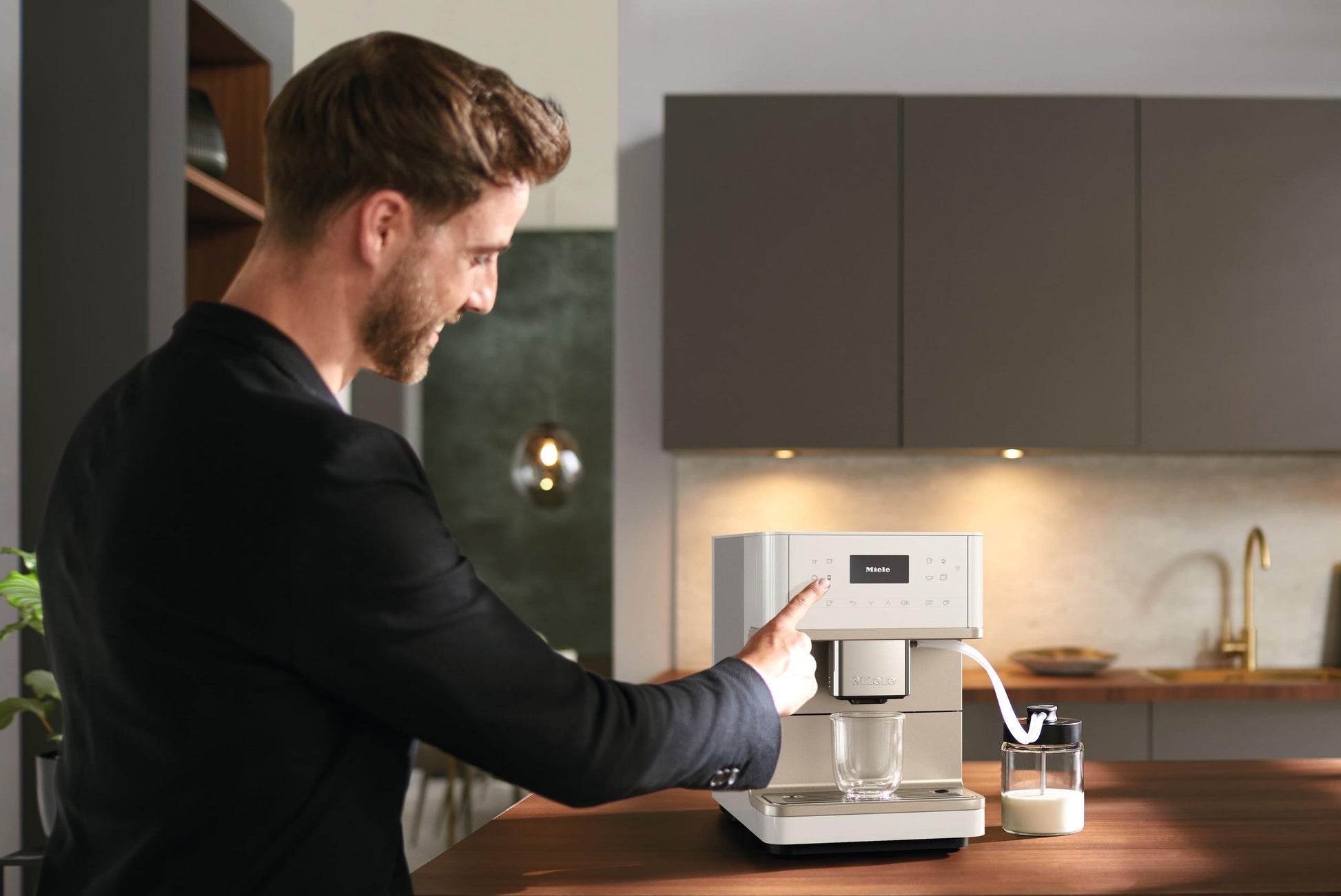 Miele CM6360LW Cm 6360 Milkperfection Lotus White-Cm - Countertop Coffee Machine With Wifi Conn@Ct, High-Quality Milk Container, And Many Specialty Coffees.