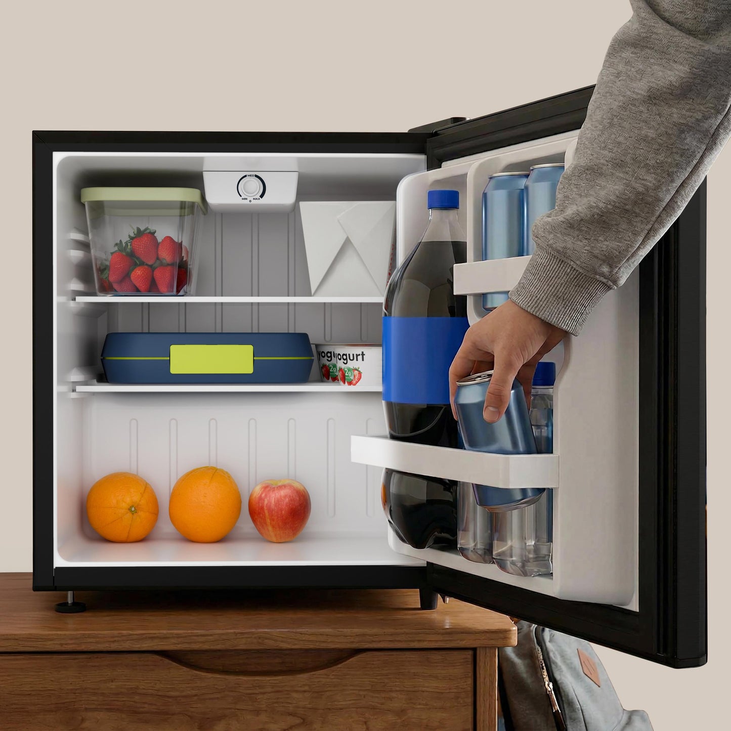 Avanti AVAR16F1B Avanti 1.6 Cu. Ft. Compact Refrigerator With Auto-Defrost, In Black (Avar16F1B)