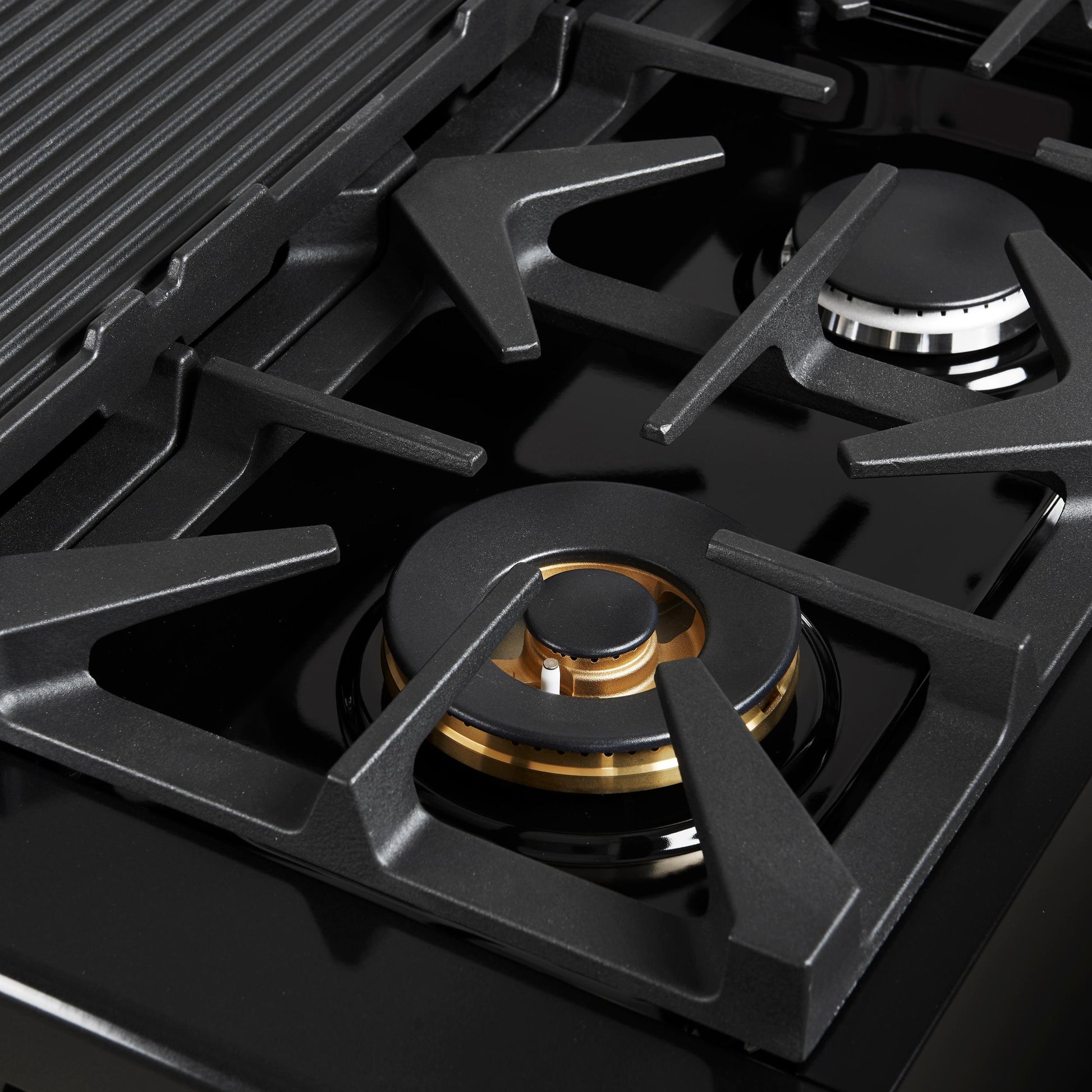 Forno FFSGS621948BLK Forno Antico 48-Inch Freestanding Gas Range, Black, Antique Brass Design, 8 Burners, Griddle, Double Ovens, Energy Efficient