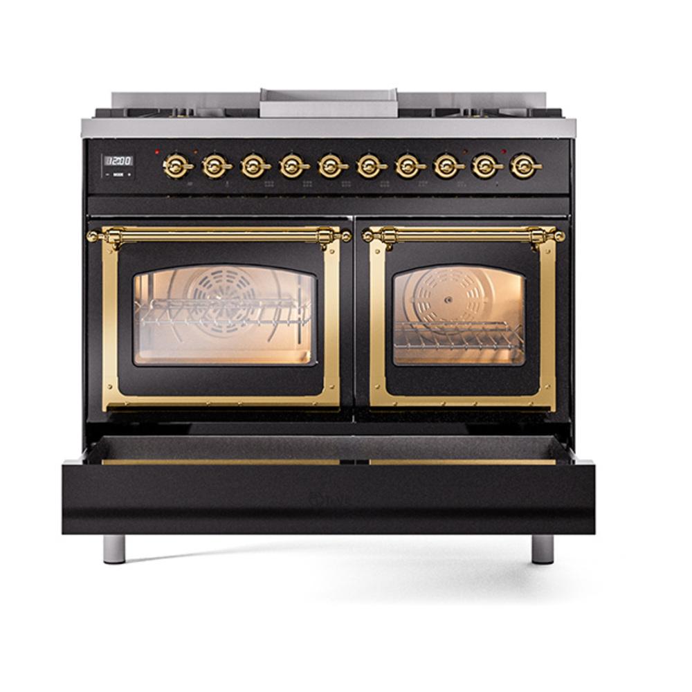 Ilve UND40FNMPBKGLP Ilve Und40Fnmpbkglp Nostalgie Ii Noblesse 40" Dual Fuel Range (Liquid Propane, Triple Glass Door, Glossy Black, Brass)