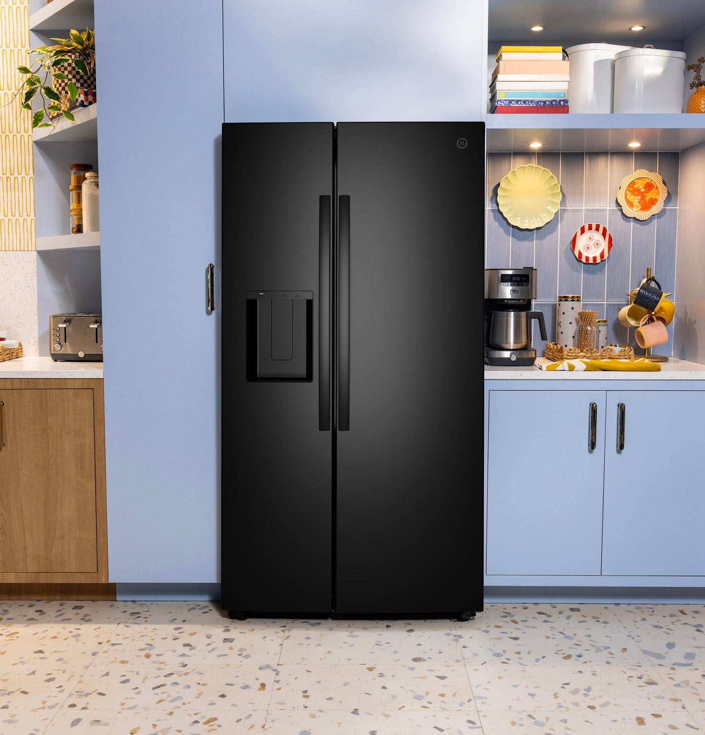Ge Appliances GSE28NGYBB Ge® Energy Star® 27.9 Cu. Ft. Side-By-Side Refrigerator With Extra Tall Dispenser And In-Door Icemaker