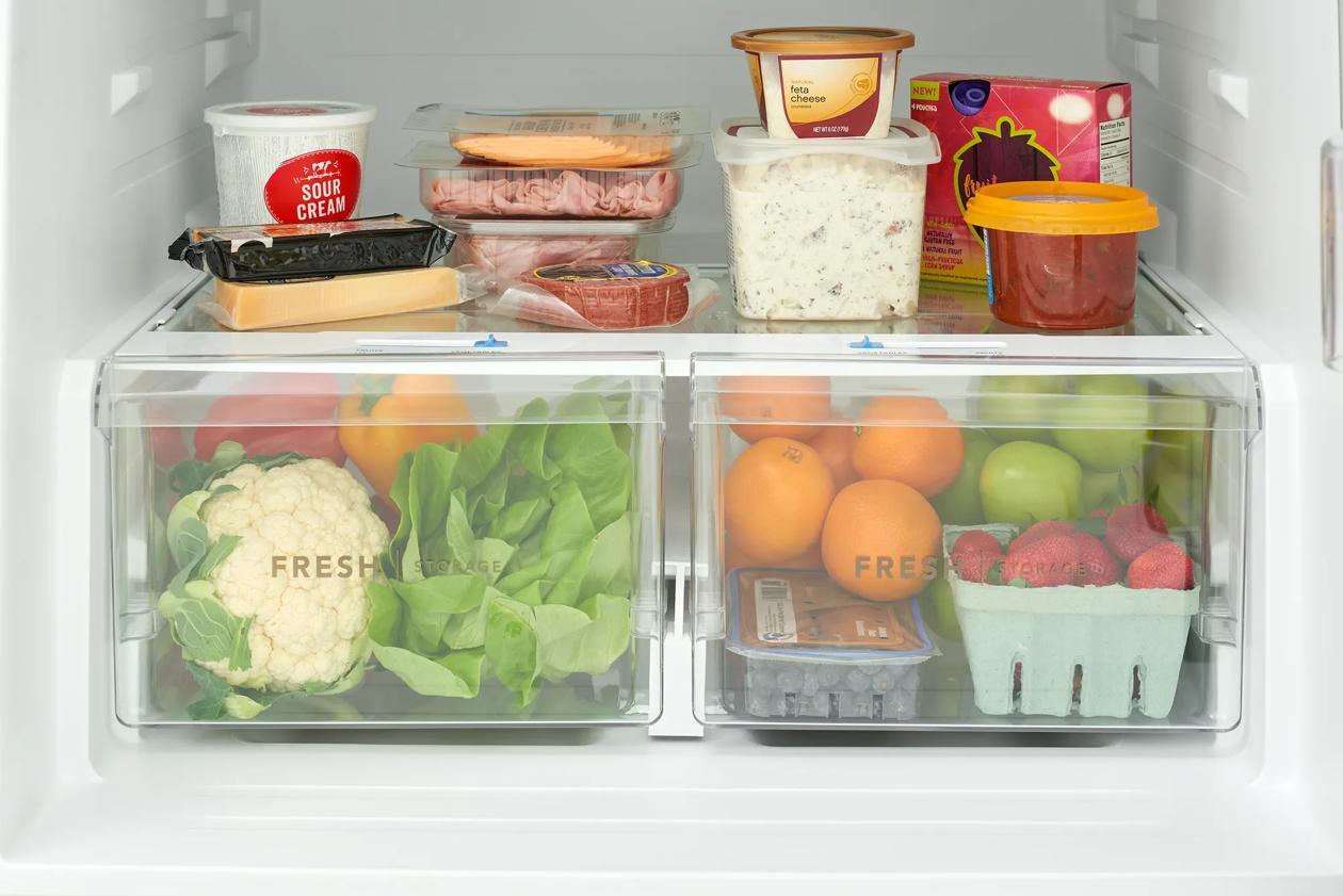 Frigidaire FRTE2223AB 22 Cu Ft Garage Ready Top Freezer Refrigerator