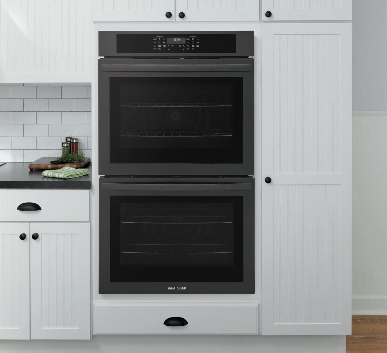 Frigidaire FCWD3030AB 30" Double Wall Oven