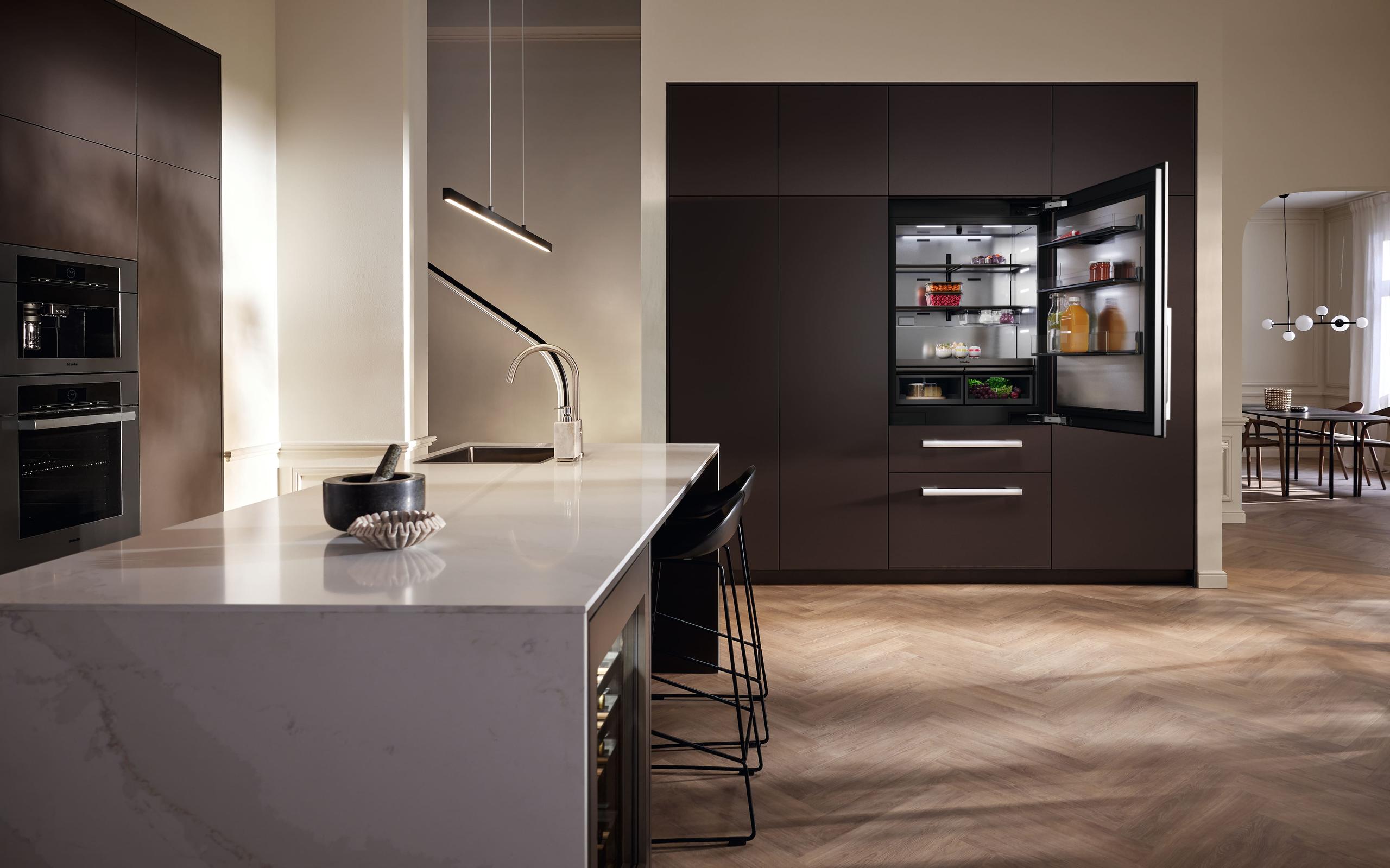 Miele KFMC3846R Bottom Freezer Built-In Refrigerator - Thumbnail 3