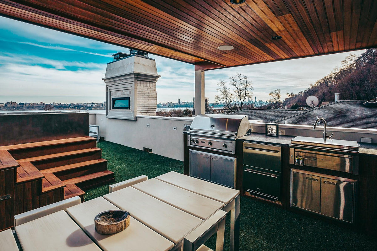 True Caliber TUR24RSSC 24 Inch Undercounter Refrigerator - Door: Solid Stainless - Stainless Steel Finish, Stainless Steel Hardware, Right Hinge