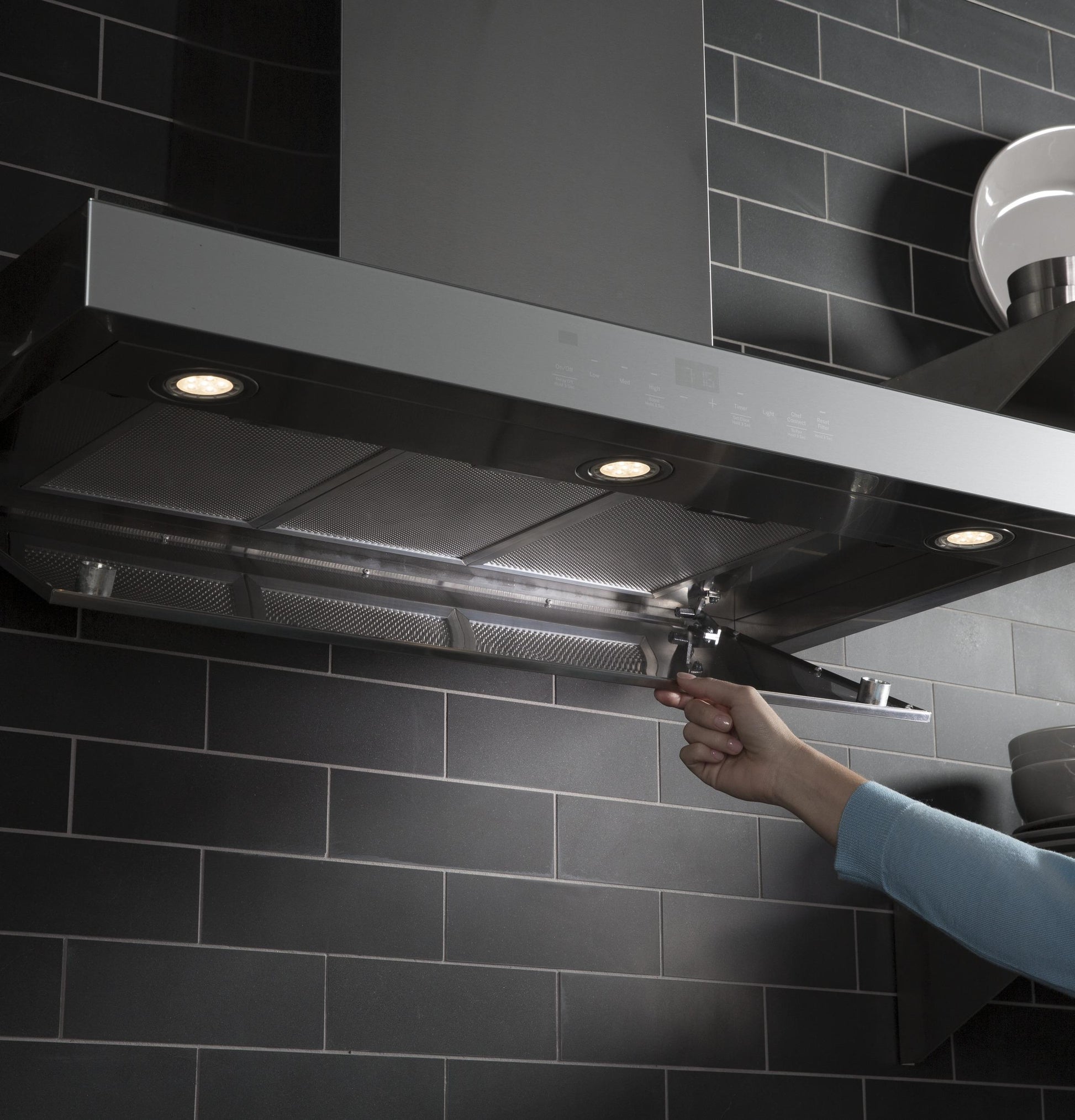 Haier UVW9361SLSS 36" Smart Designer Wall Mount Hood W/ Perimeter Venting